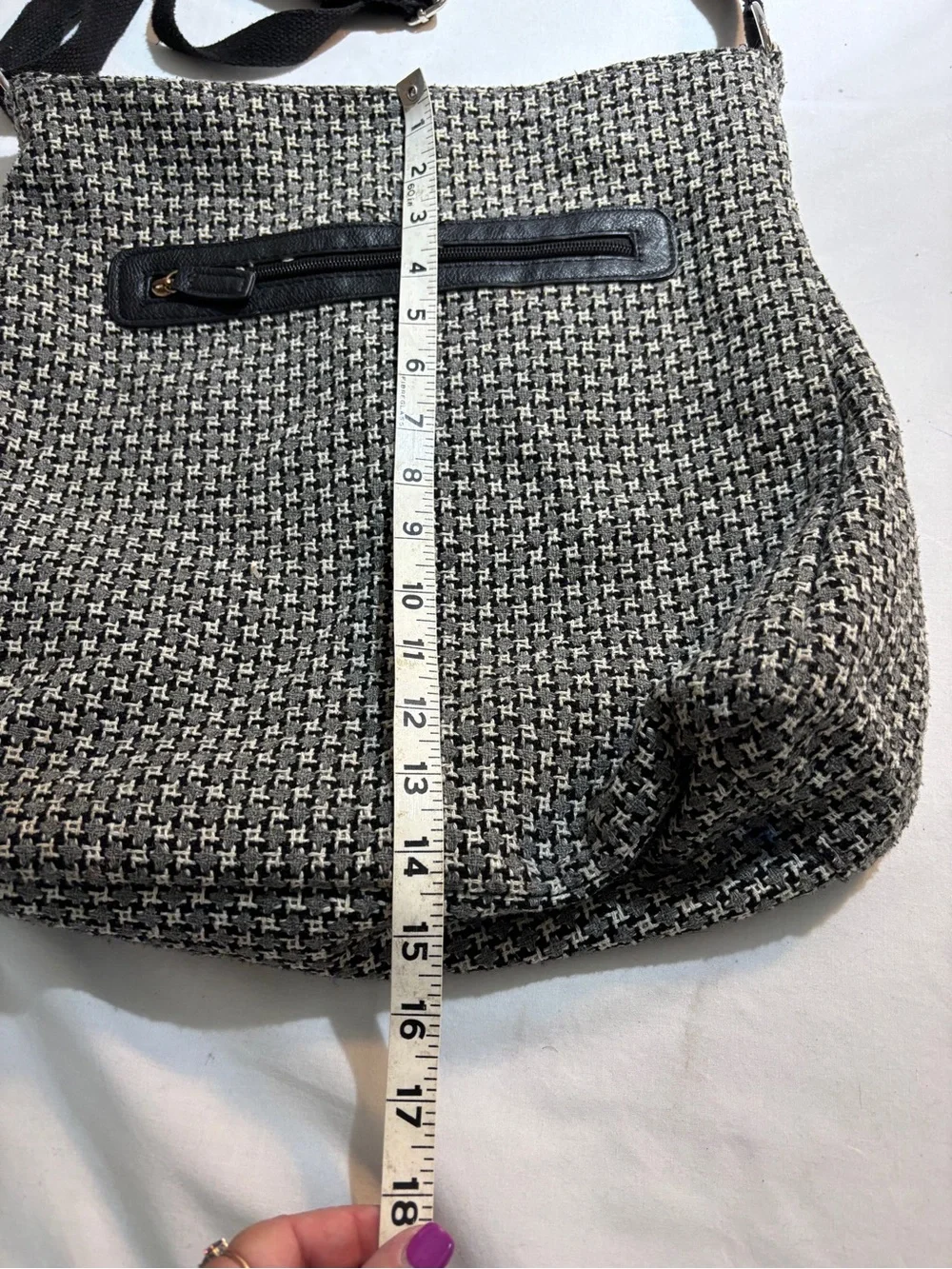 Houndstooth Crossbody Tote Bag in Black & White
